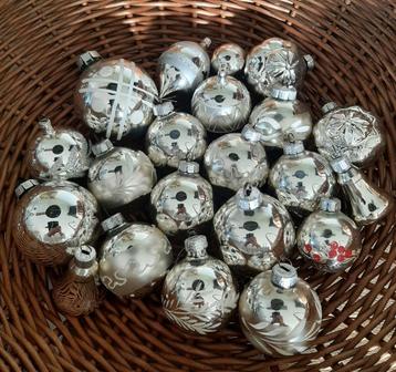 Vintage kertballen beschikbaar voor biedingen