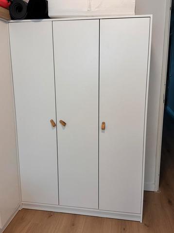 Kledingkast met 3 deuren, wit, 117x176 cm