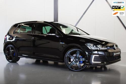 Volkswagen GOLF 1.4 TSI GTE | 2018 | 19” | PANO | Virtual, Auto's, Volkswagen, Bedrijf, Te koop, Golf, ABS, Achteruitrijcamera