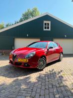Alfa Romeo Giulietta QV Line 1.4 Turbo 2015 goed onderhouden, Voorwielaandrijving, Zwart, 4 cilinders, Handgeschakeld