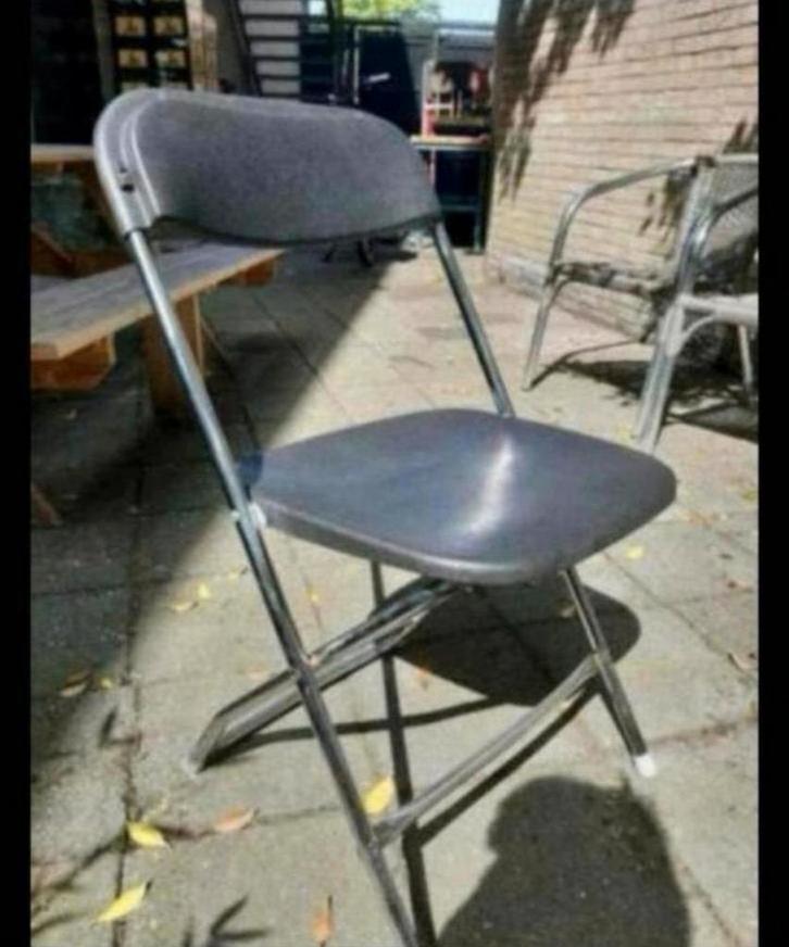 Klapstoel stoelen stoel klapstoelen feesttoelen stoelen, Hobby en Vrije tijd, Feestartikelen | Verhuur, Zo goed als nieuw, Overige