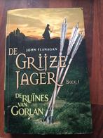 John Flanagan - De ruïnes van Gorlan, Ophalen of Verzenden, Zo goed als nieuw, John Flanagan
