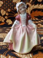 Dinky Do van Royal Doulton mooi oud beeldje uit Engeland.