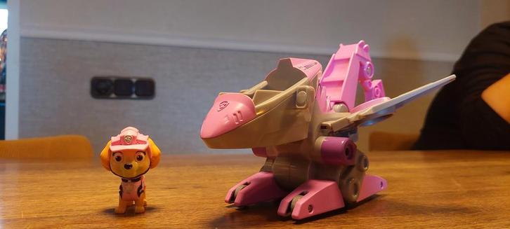 Paw Patrol figuur Skye met vliegtuig, Kinderen en Baby's, Speelgoed | Actiefiguren, Gebruikt, Ophalen of Verzenden