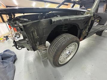 Bmw m3 e30 linker deur  beschikbaar voor biedingen