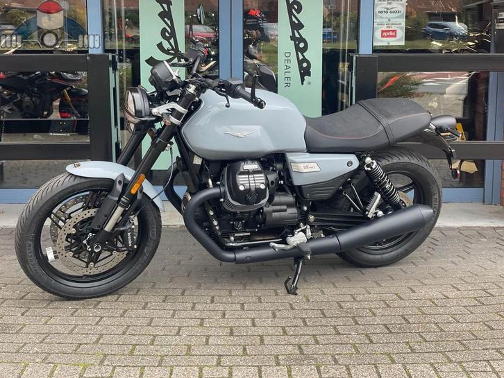 MOTO GUZZI V 7 SPORT (2025), Motoren, Motoren | Moto Guzzi, Bedrijf, Sport, meer dan 35 kW, 2 cilinders, Motorrijbewijs A