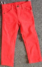 Nieuw rood ribbroekje. Maat 92, Kinderen en Baby's, Kinderkleding | Maat 92, Ophalen of Verzenden, Nieuw, Meisje, Broek
