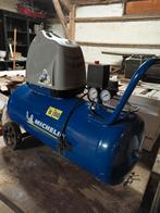 Compressor, 50 liter, Doe-het-zelf en Verbouw, 25 tot 100 liter, Ophalen, Zo goed als nieuw, 200 tot 400 liter/min