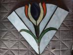2 Tiffany Wandlampjes Tulp - Opknapper, Ophalen of Verzenden, Gebruikt, Glas, Tiffany
