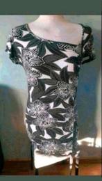 Zwart bloemen jurk, Kleding | Dames, Jurken, Maat 38/40 (M), Zwart, Ophalen of Verzenden, Zo goed als nieuw