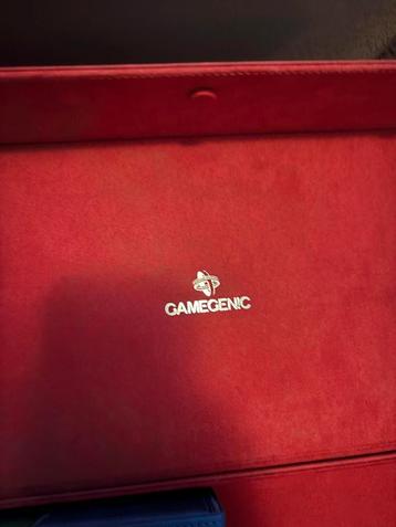 Gamegenic Deckbox Houder + 2 Deckboxen beschikbaar voor biedingen