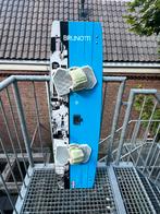 Youri Pro Kiteboard + Slingshot bindingen, Watersport en Boten, Kitesurfen, Twintip, Ophalen of Verzenden, Gebruikt, Kiteboard
