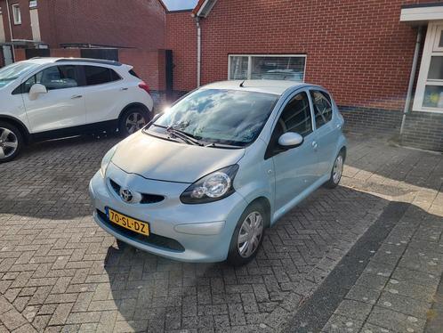 Toyota Aygo 1.0 12v 2006 - airco - 129k - APK 02-26, Auto's, Toyota, Particulier, Aygo, Benzine, Handgeschakeld, Blauw, Zwart