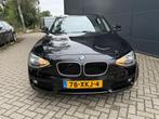 BMW 1-serie 116i Business/Navi/Airco/cruise/bluetooth/, 1-Serie, Gebruikt, 4 cilinders, Zwart