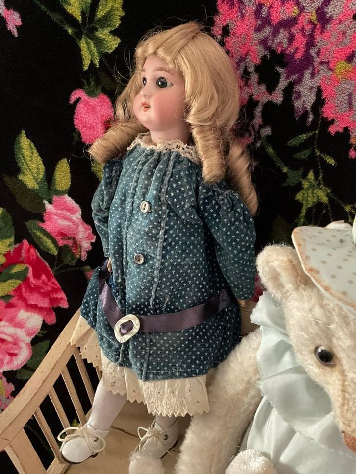 Bijzonder antiek DEP popje met mechanisme., Antiek en Kunst, Antiek | Speelgoed, Ophalen of Verzenden