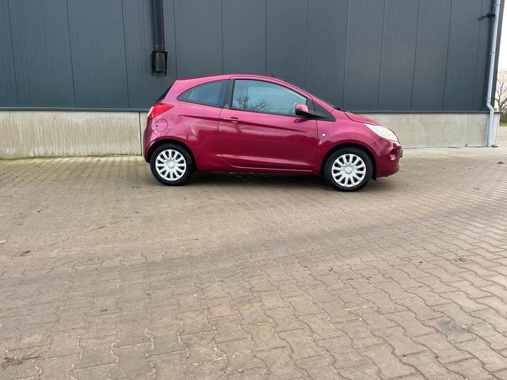 Ford Ka l Rood l NIEUWE APK l Lage km stand l, Auto's, Ford, Bedrijf, Ka, Benzine, B, Hatchback, Handgeschakeld, Geïmporteerd