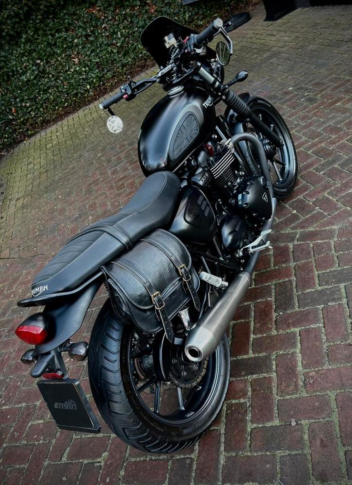 Gave Triumph STREET TWIN 900 Matt Black, Motoren, Motoren | Triumph, Bedrijf, Toermotor, meer dan 35 kW, 2 cilinders, Motorrijbewijs A