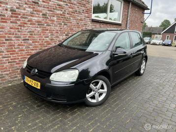 Volkswagen Golf 1.6 FSI Turijn beschikbaar voor biedingen