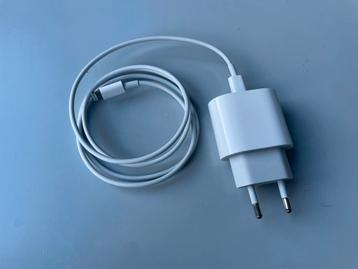 Originele iPhone oplader beschikbaar voor biedingen