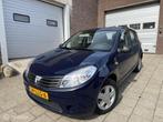 Dacia Sandero 1.2 Lauréate, Auto's, Dacia, Voorwielaandrijving, Gebruikt, Blauw, Origineel Nederlands