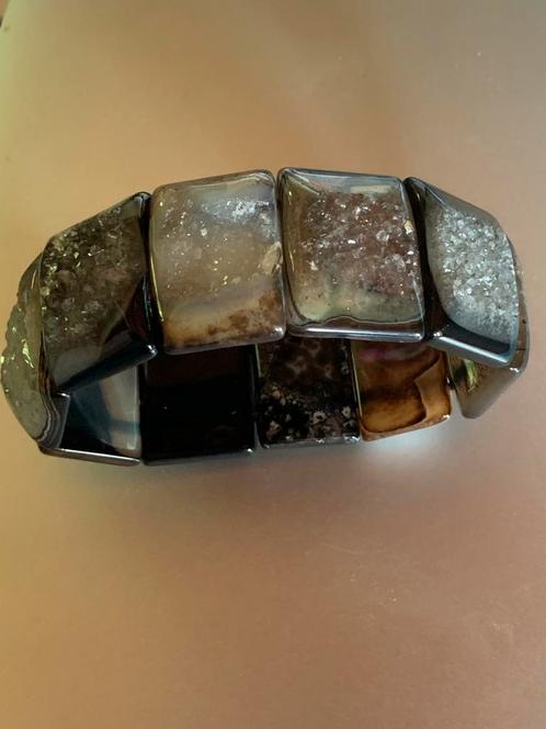 Armband van geslepen half edelsteen, natuurlijke kristallen, Sieraden, Tassen en Uiterlijk, Armbanden, Zo goed als nieuw, Overige materialen