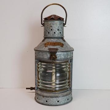 Scheepslamp zink met koperen beslag. 50 cm hoog.  beschikbaar voor biedingen
