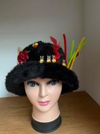 Carnavalshoed in rood geel groen met lampjes, Ophalen of Verzenden, Nieuw, Carnaval, Accessoires