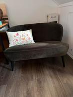 WOOOD Sara bankje velvet warm groen, Huis en Inrichting, Banken | Sofa's en Chaises Longues, Ophalen, Minder dan 75 cm, Tweepersoons