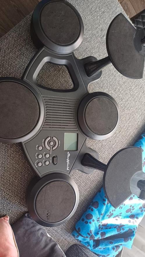 Leuk drumstel merk Sheffield, Muziek en Instrumenten, Drumstellen en Slagwerk, Zo goed als nieuw, Overige merken, Ophalen of Verzenden
