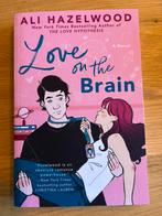 Love on the brain paperback, Ophalen of Verzenden, Zo goed als nieuw