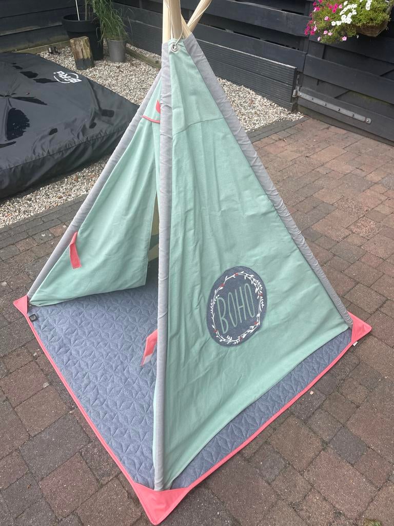 Speeltent / Tipitent met ondervloer - Zo goed als nieuw!, Kinderen en Baby's, Ophalen, Zo goed als nieuw