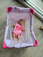 Babypop met bedje campingbedje, Kinderen en Baby's, Speelgoed | Poppen, Ophalen of Verzenden, Babypop