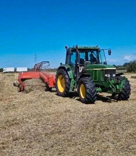 Hooibaaltjes persen, Dieren en Toebehoren, Dierenvoeding, Vee, Ophalen