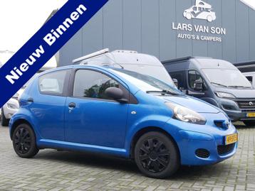 Toyota Aygo 1.0-12V Cool, Airco, 5-Deurs! (bj 2011) beschikbaar voor biedingen