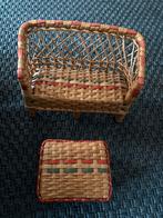 Bankje tafeltje rotan minatuur, Ophalen of Verzenden, Gebruikt, Overige typen