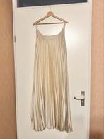 Arket Plisse jurk beige satijn maat 42, Beige, Maat 42/44 (L), Ophalen of Verzenden, Zo goed als nieuw