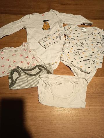 Babykleding set maat 86/92 beschikbaar voor biedingen