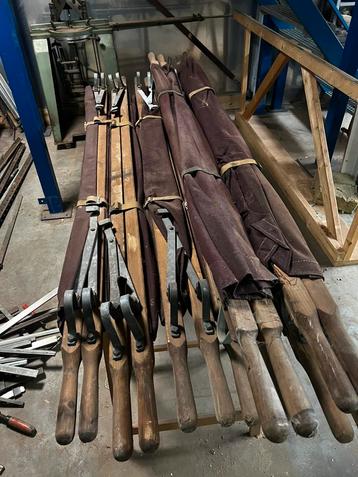 7 x leger brancard beschikbaar voor biedingen