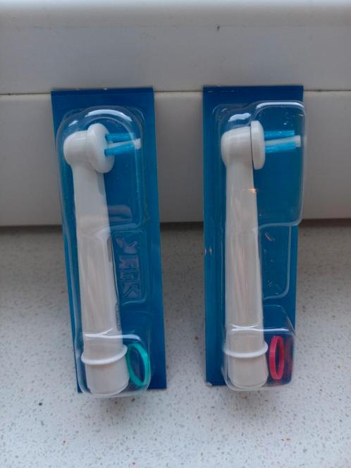 Oral-B Interspace Opzetborstels | 2 stuks [prijs = per stuk], Sieraden, Tassen en Uiterlijk, Uiterlijk | Mondverzorging, Nieuw