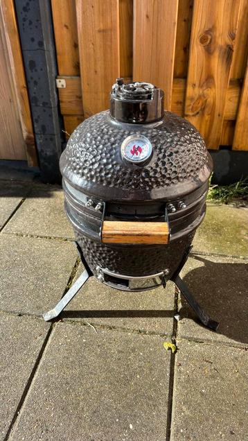 Kamado Grill Chef - Compact BBQ beschikbaar voor biedingen