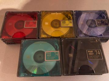 Setje van 20 Fuji minidiscs MD-74 beschikbaar voor biedingen