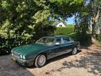 Daimler LWB V12, Automaat, 5999 cc, Achterwielaandrijving, Beige