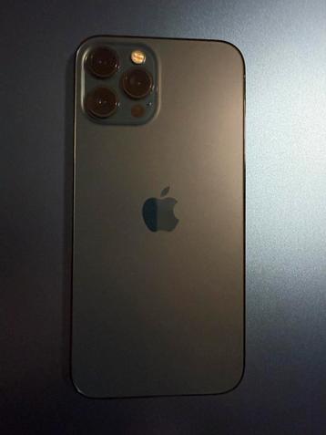 Iphone 12 pro max 128gb met hoesjes erbij beschikbaar voor biedingen