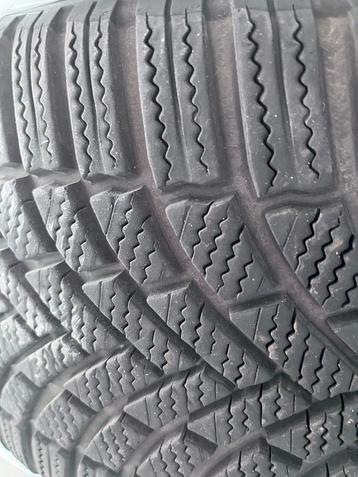 Bridgestone Winterbanden 225/40 R18 - Zo Goed Als Nieuw! beschikbaar voor biedingen