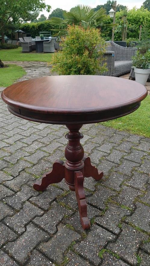 Leuke nette bijzet tafel, Huis en Inrichting, Tafels | Bijzettafels, Rond, 60 cm of meer, Hout, Ophalen