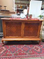 Antiek wortel houten dressoir audio meubel queen ann, Ophalen