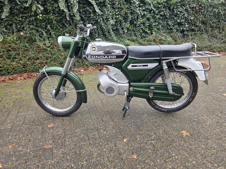Zundapp 517-05 liste A  met kenteken, Fietsen en Brommers, Brommers | Zundapp, Zo goed als nieuw, Ophalen