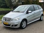 Mercedes-Benz B-klasse 180 BlueEFFICIENCY|Airco|Bluetooth|Ra, Auto's, Mercedes-Benz, Voorwielaandrijving, Euro 5, Gebruikt, 4 cilinders