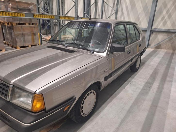 Volvo 340 1.4 GL AUT K9 1991 Grijs, Auto's, Volvo, Particulier, Benzine, Hatchback, Automaat, Origineel Nederlands, Zilver of Grijs