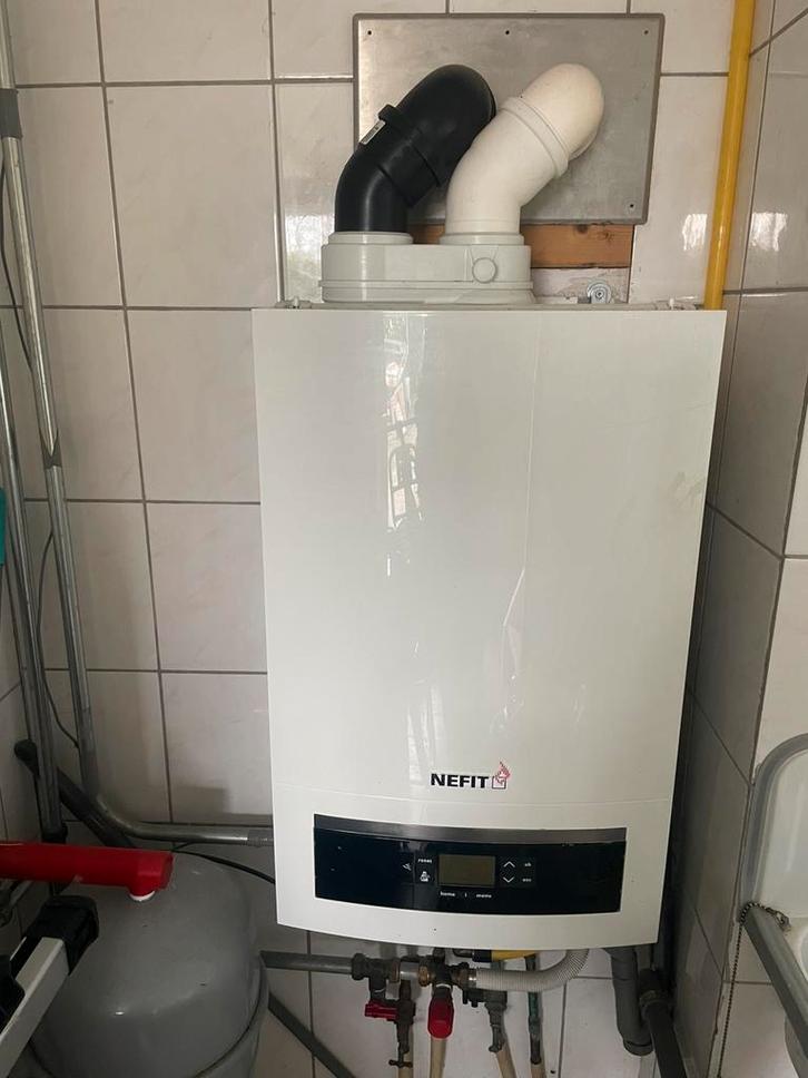 Nefit cv ketel, Doe-het-zelf en Verbouw, Geisers en Boilers, Gebruikt, Onderdeel, Aardgas, 20 tot 100 liter, 6 t/m 10 jaar oud